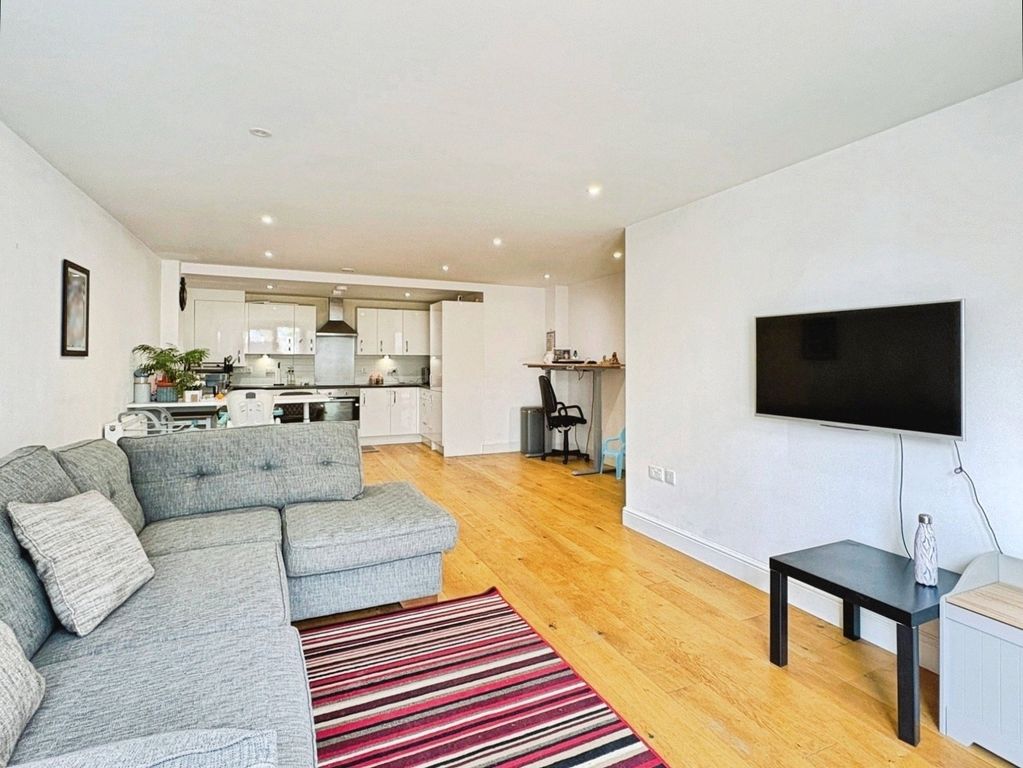 Property photo 2 of 10 Picture No. 02
