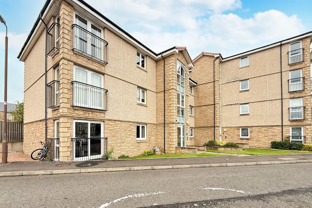 Property photo 1 of 15 4427283