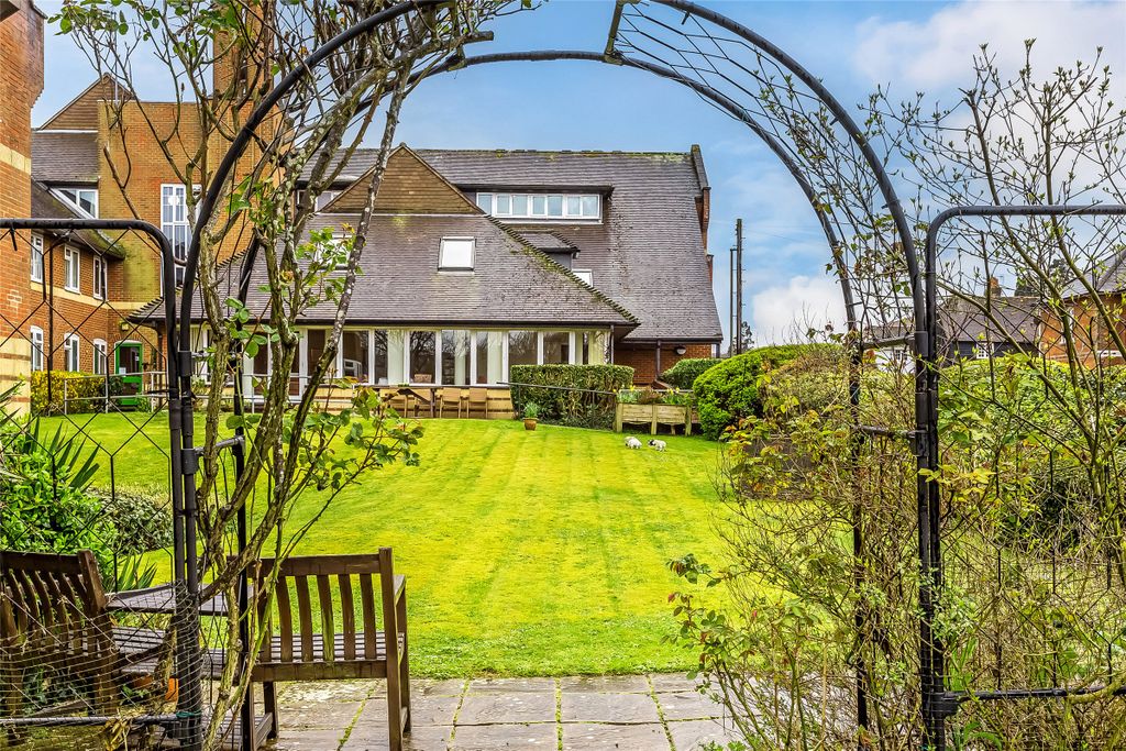 Property photo 1 of 9 Picture No. 08