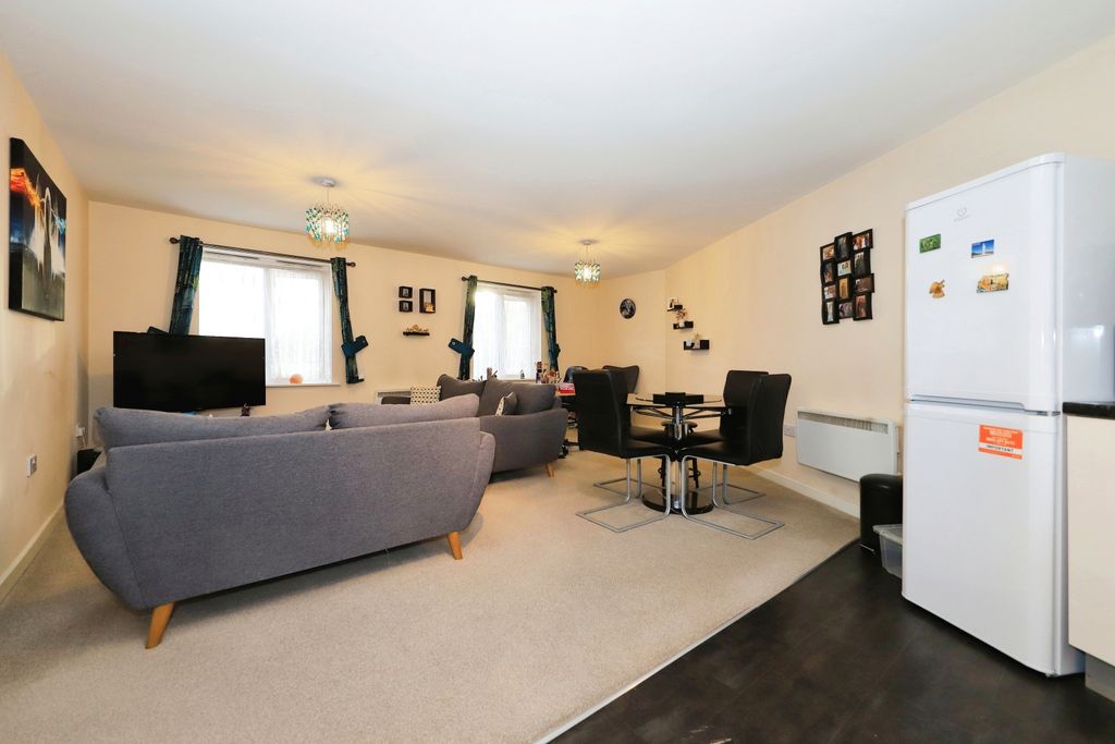 Property photo 3 of 15 Photography