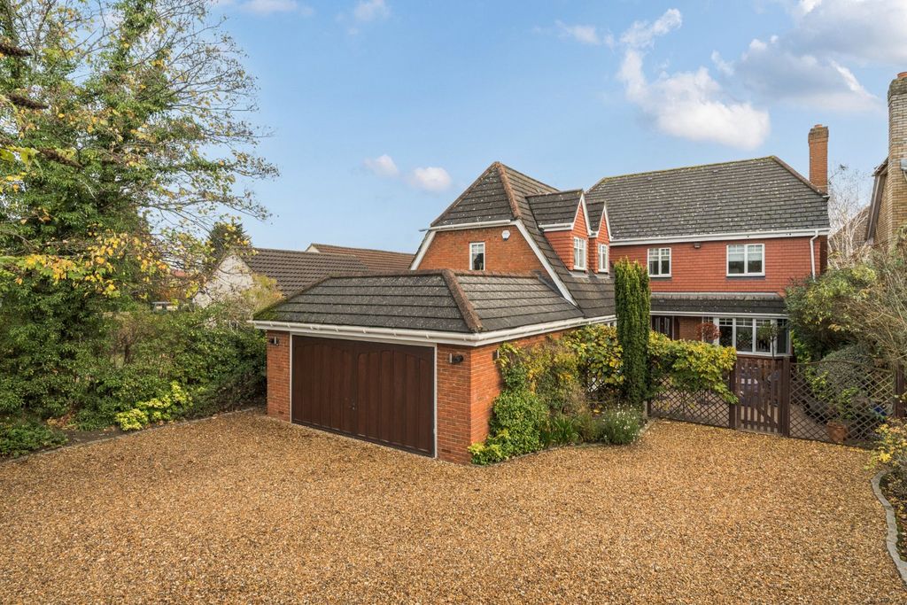 Property photo 1 of 33 External