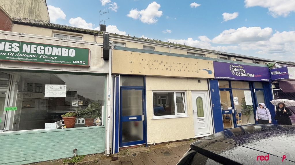 Property photo 1 of 5 External