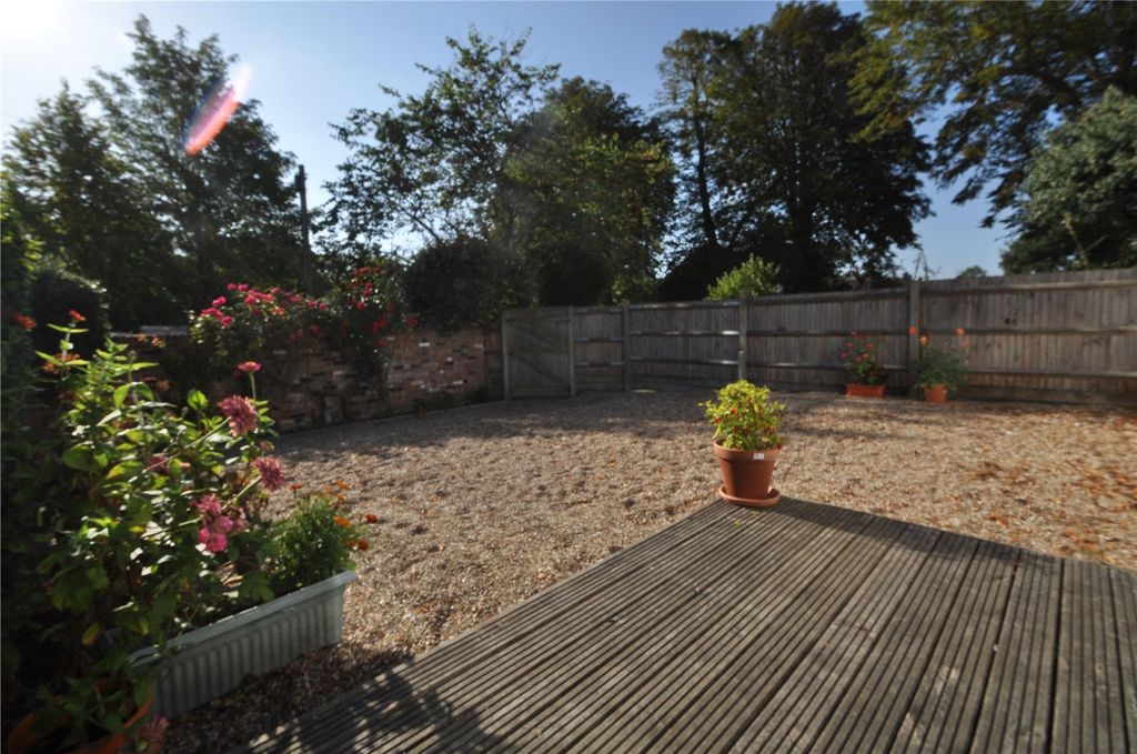 Property photo 2 of 7 Picture No. 11