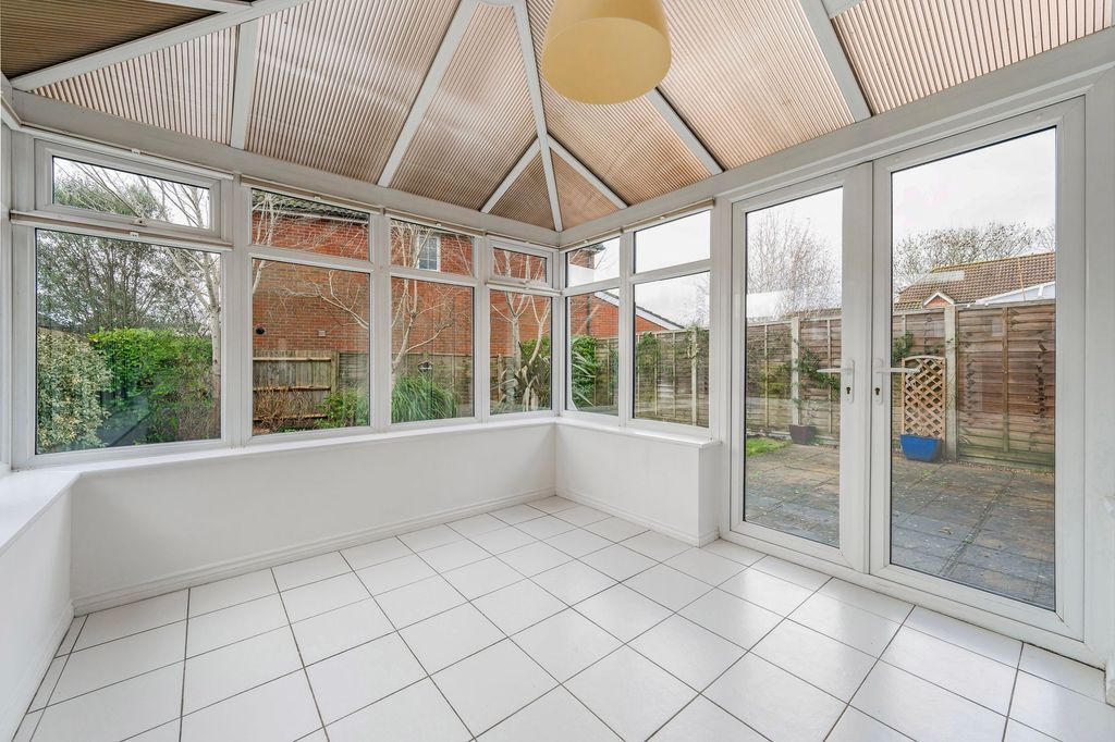 Property photo 3 of 17