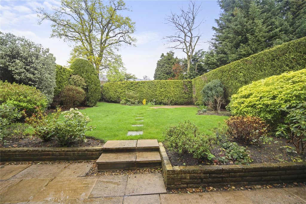 Property photo 1 of 10 Picture No. 02