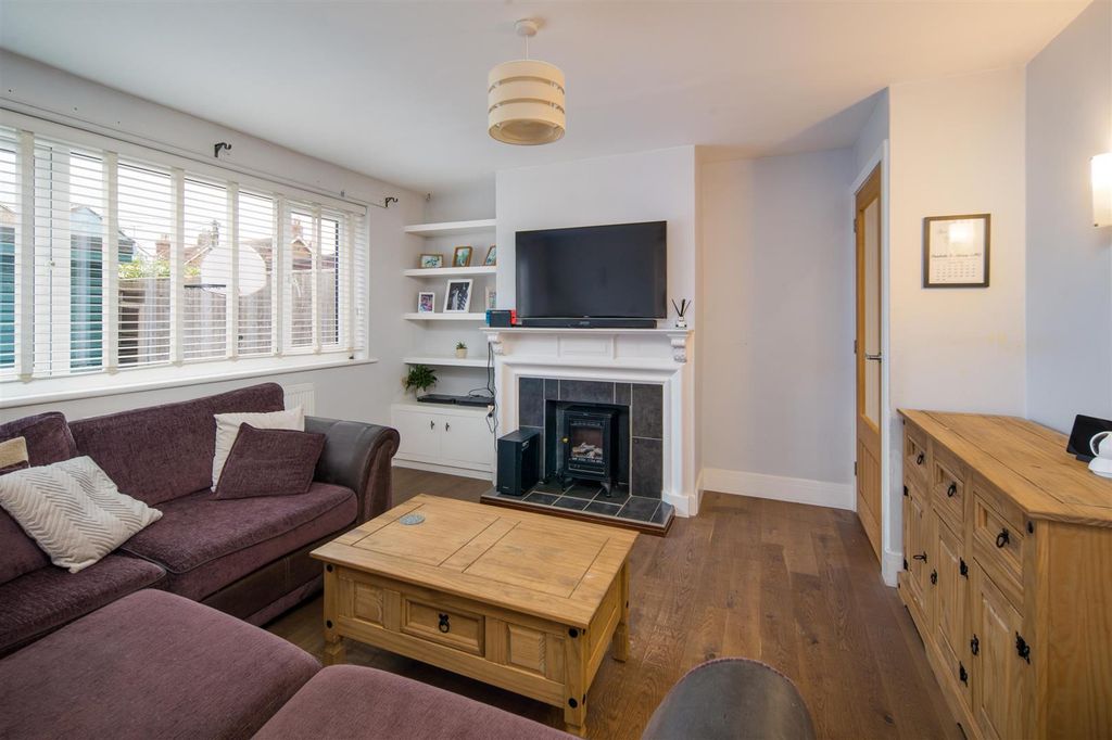 Property photo 2 of 14 2243-008-Websize.Jpeg