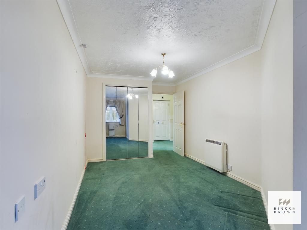 Property photo 3 of 11 Photo 3