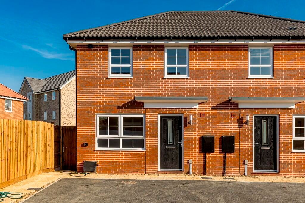 Property photo 1 of 12 Image