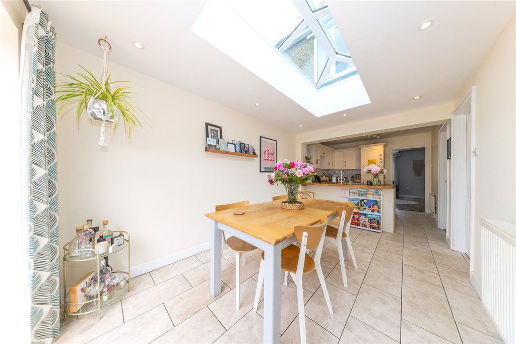 Property photo 2 of 15 Kitchen Diner