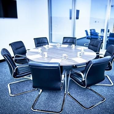 Property photo 3 of 6 Serviced Office To Rent In Kimpton Road, Luton, Be