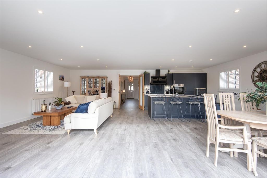 Property photo 3 of 34 Dsc_5356.Jpg