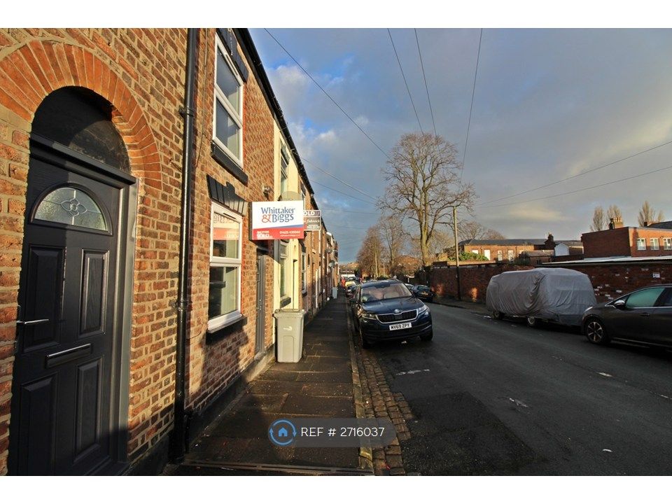 Property photo 3 of 17 Street View.