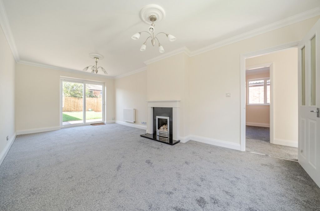 Property photo 2 of 21 1521604-10-1A0A5631F9B20