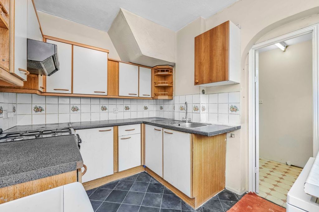 Property photo 3 of 12 Picture No. 12