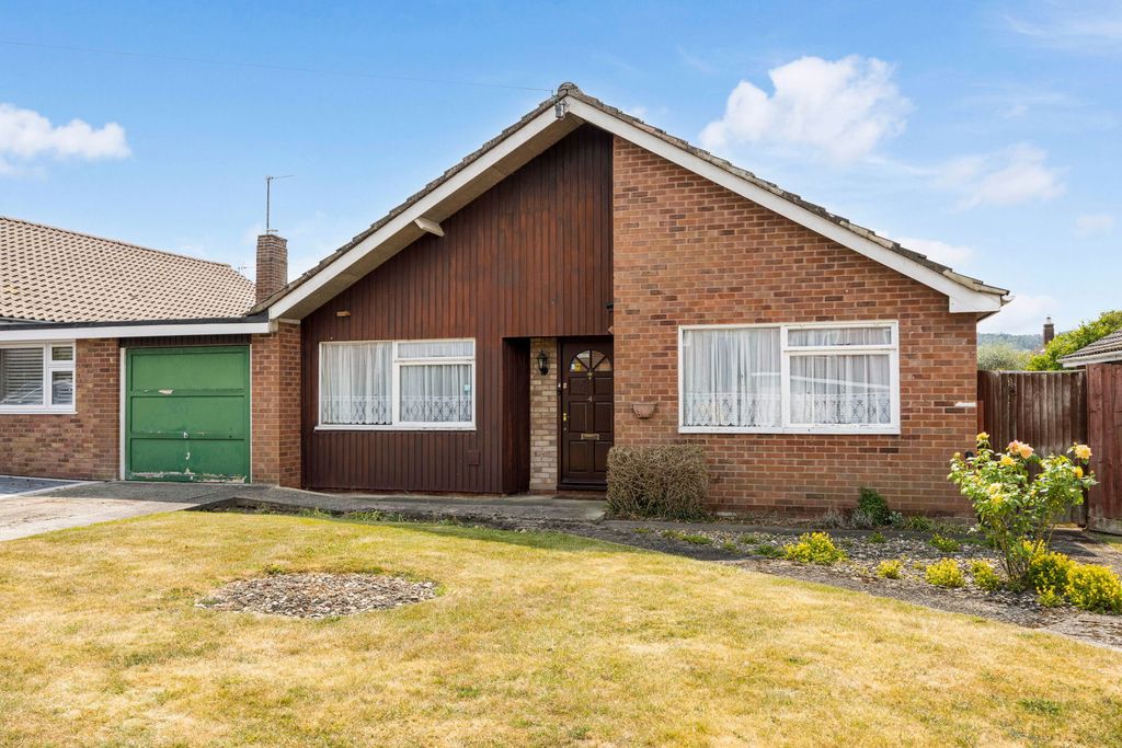 Property photo 1 of 10