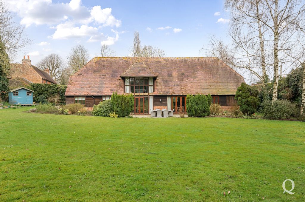 Property photo 1 of 44 91c91524-67A8-403...