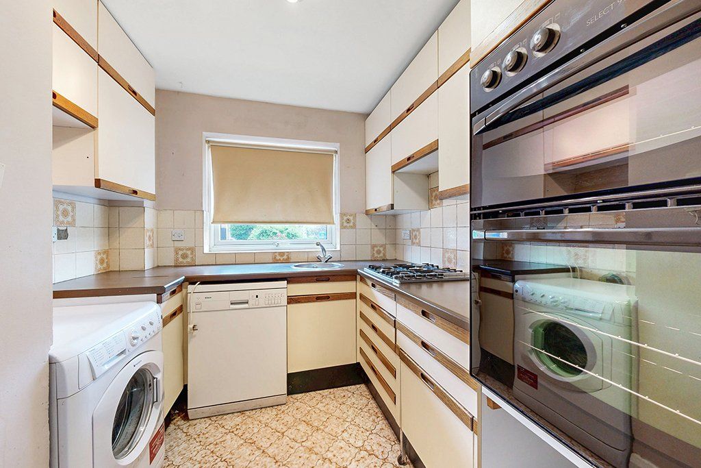 Property photo 2 of 17 Picture No. 13