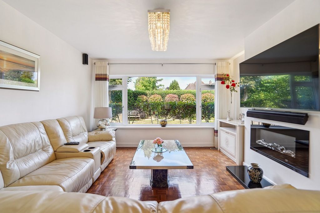 Property photo 2 of 21 Photo 7