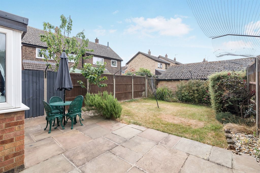 Property photo 2 of 14