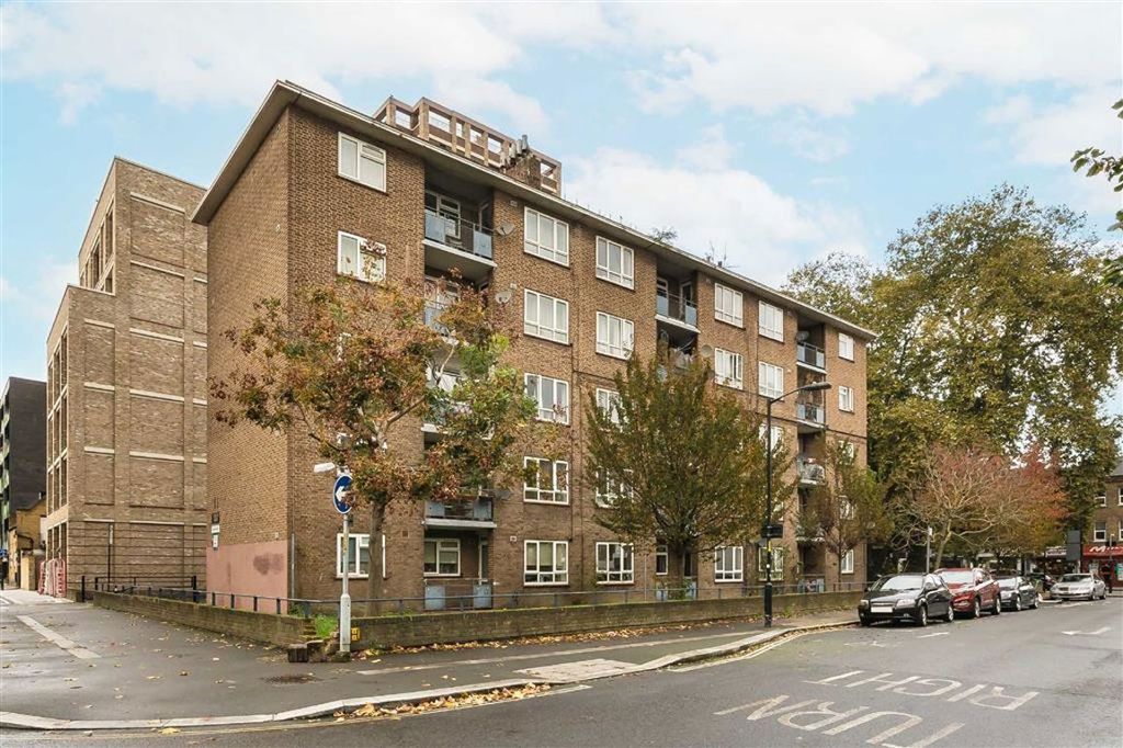 Property photo 1 of 7