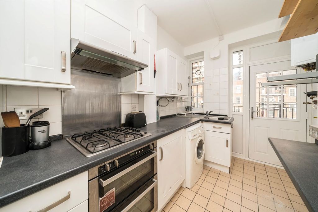 Property photo 3 of 9