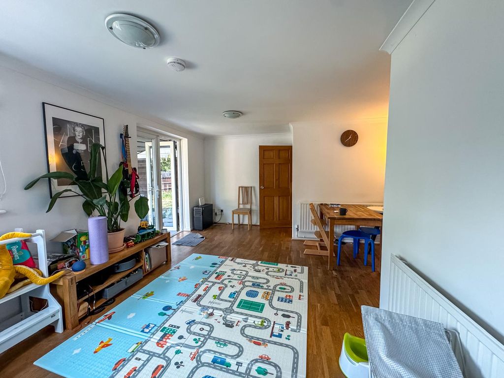 Property photo 2 of 16 Gallery