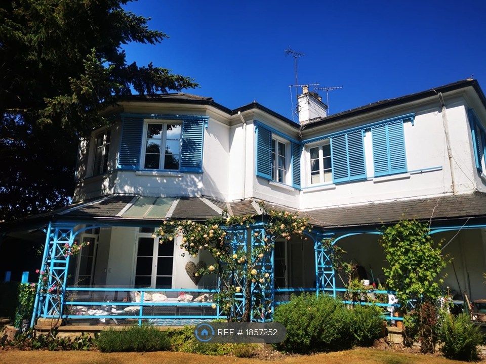 Property photo 1 of 22
