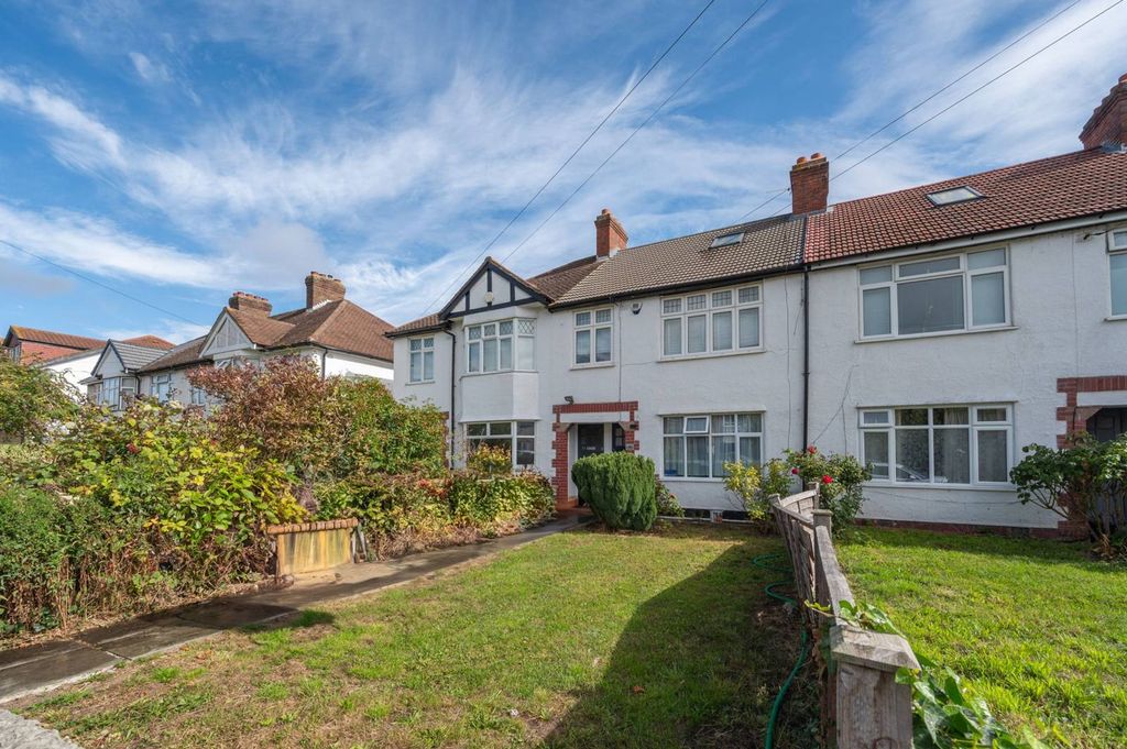 Property photo 1 of 2