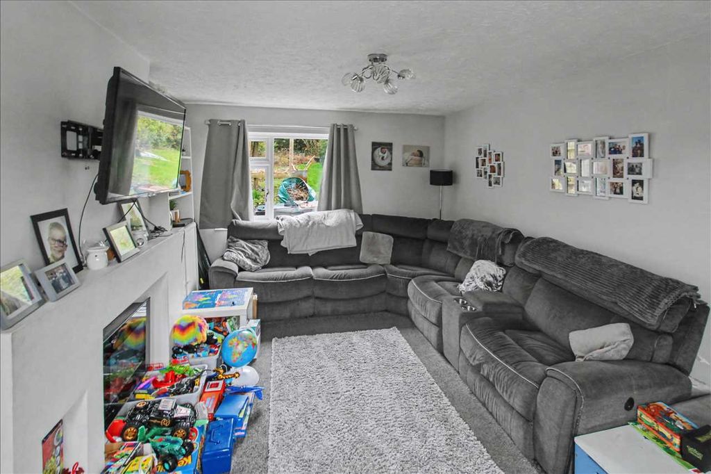 Property photo 3 of 16 Additional Photo