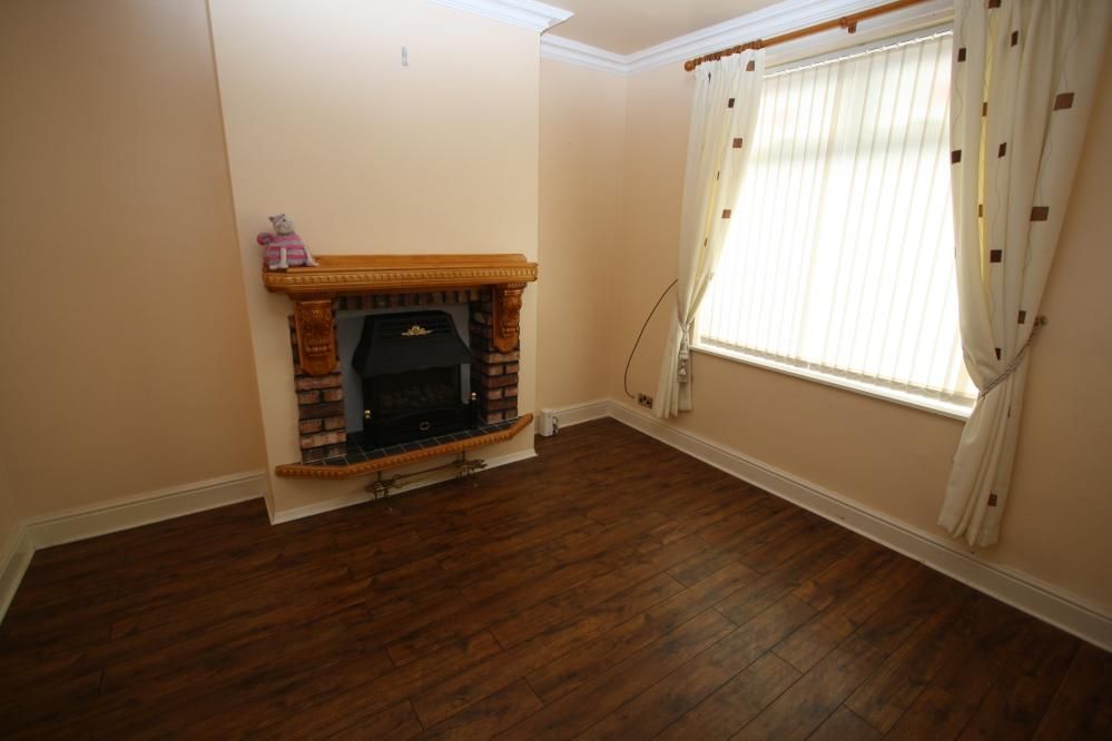 Property photo 2 of 9 Lounge