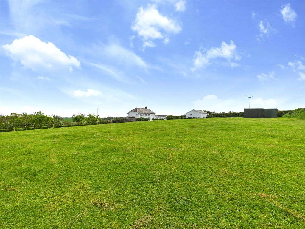 Property photo 2 of 33 Picture No. 33