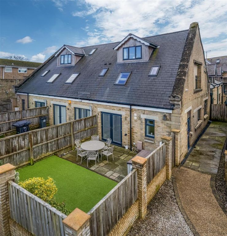 Property photo 1 of 28 2279-027-Websize.Jpeg