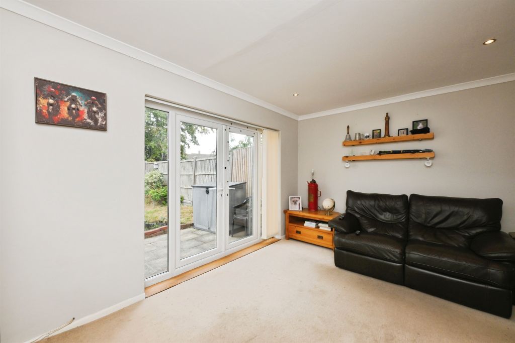Property photo 3 of 14