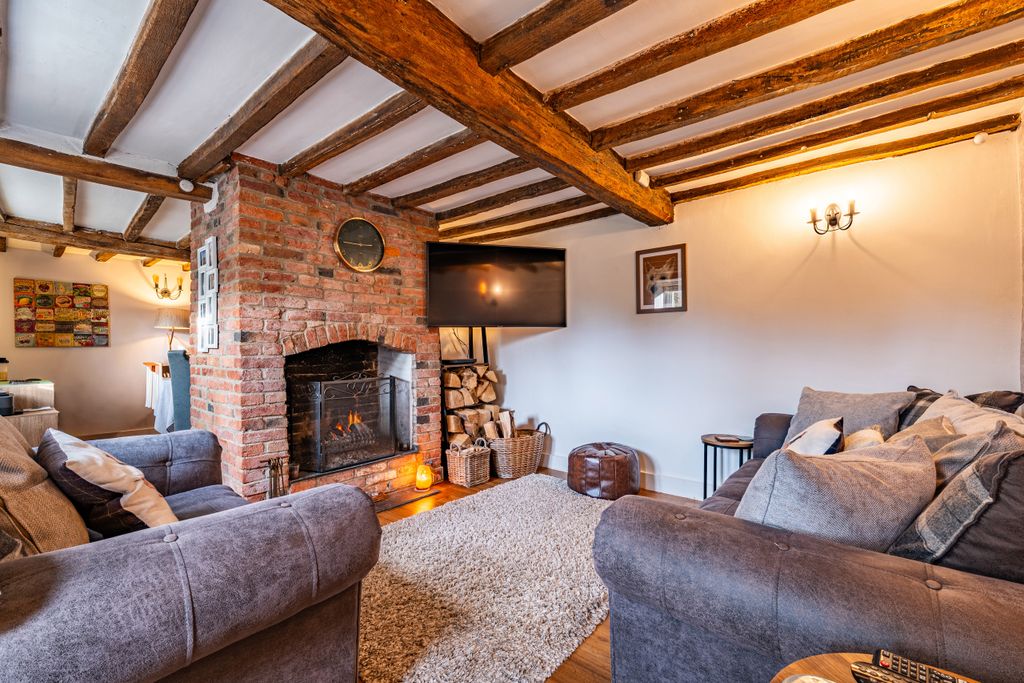 Property photo 2 of 18 Photo 2