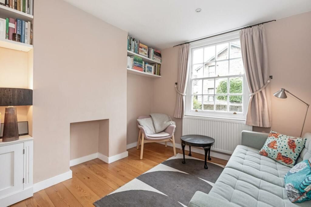 Property photo 2 of 12 Old Living.Jpg