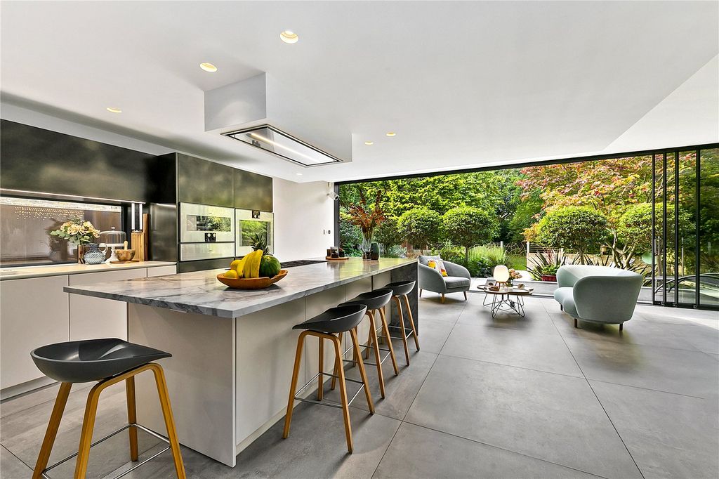 Property photo 3 of 31 Picture No. 09