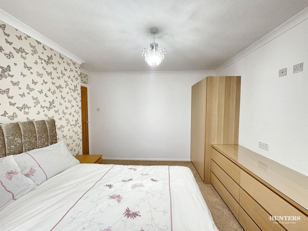 Additional image 18 of 4 bed detached house for saleHenley Avenue, Dewsbury WF12