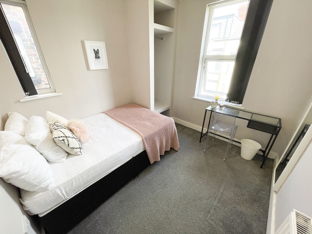 Property photo 1 of 10 1-File_002