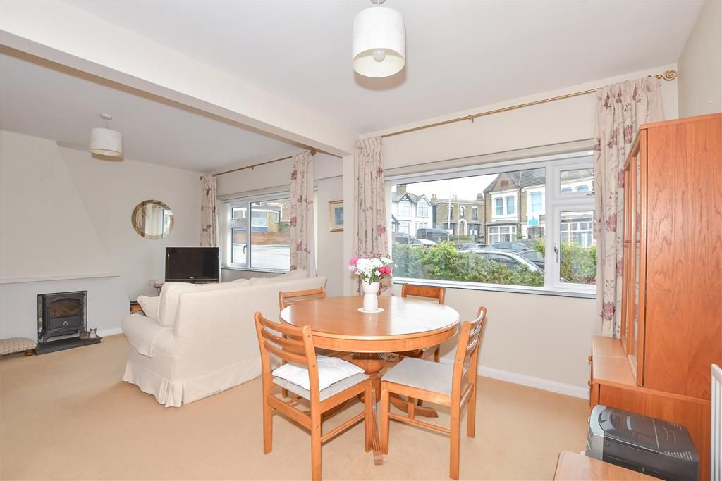 Property photo 1 of 13 Dining Area