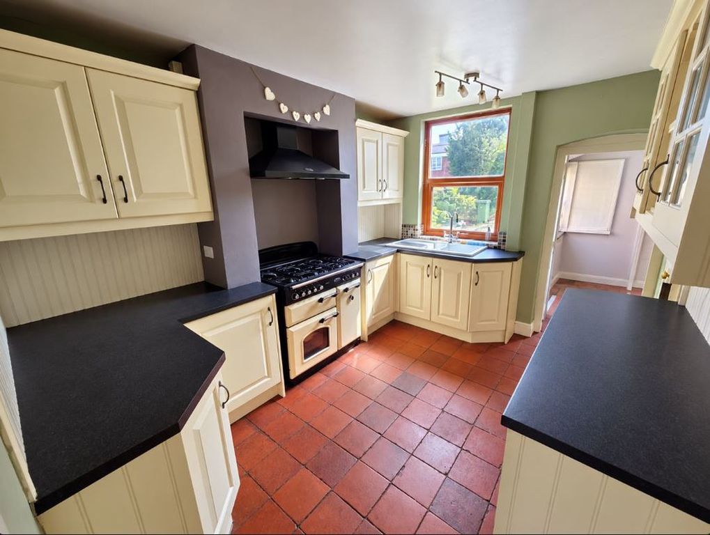 Property photo 2 of 13 Photo 2