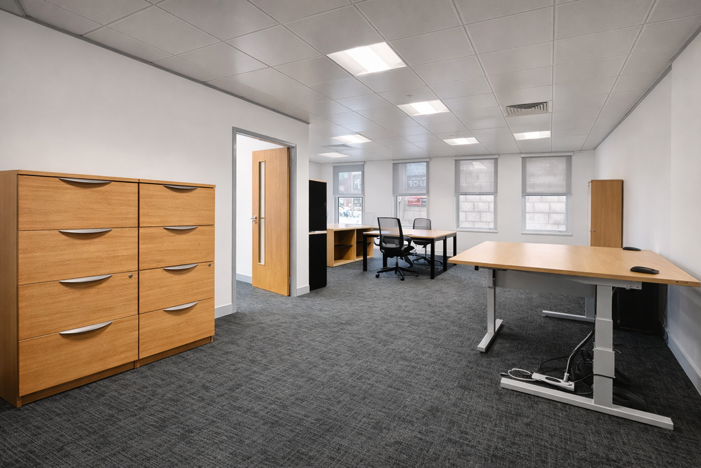 Property photo 2 of 9