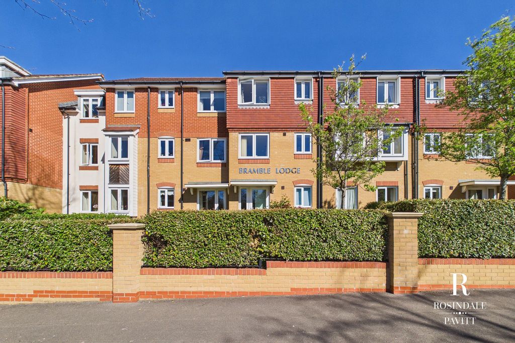 Property photo 1 of 20