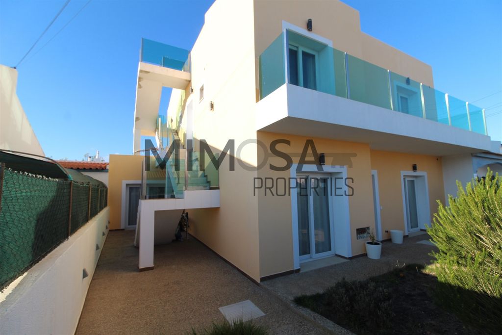 Property photo 2 of 64