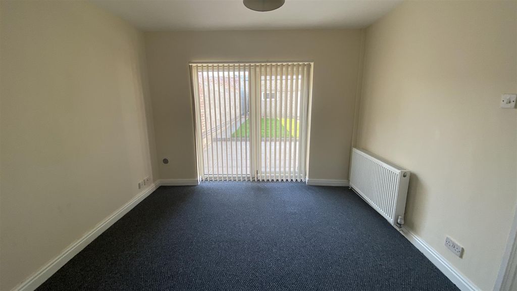 Property photo 3 of 12 Property Photo