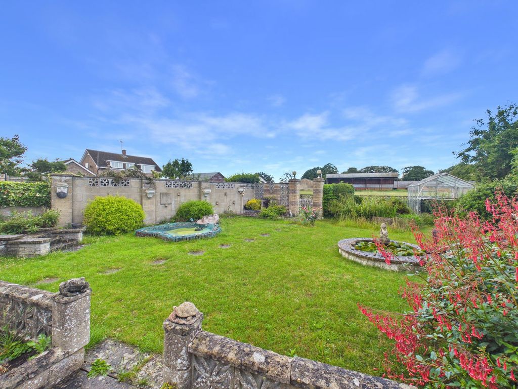 Property photo 3 of 14