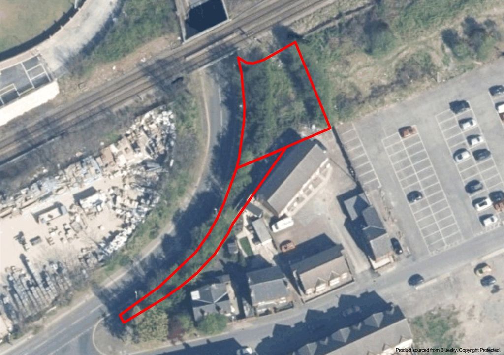 Property photo 1 of 5 Picture No. 05