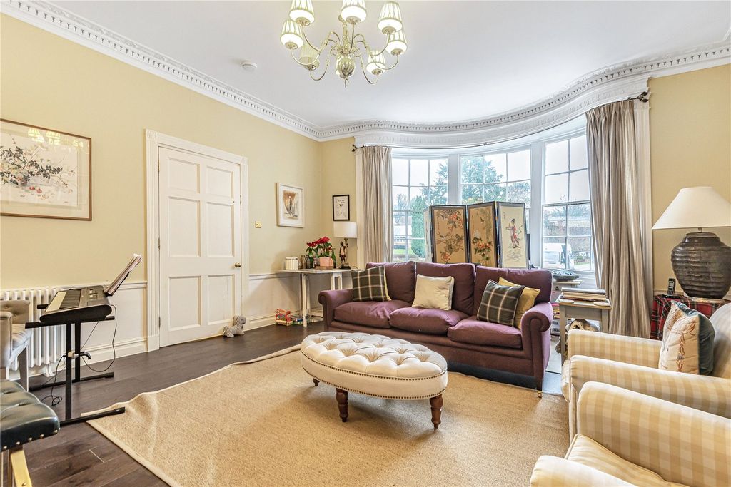 Property photo 3 of 37 Picture No. 42