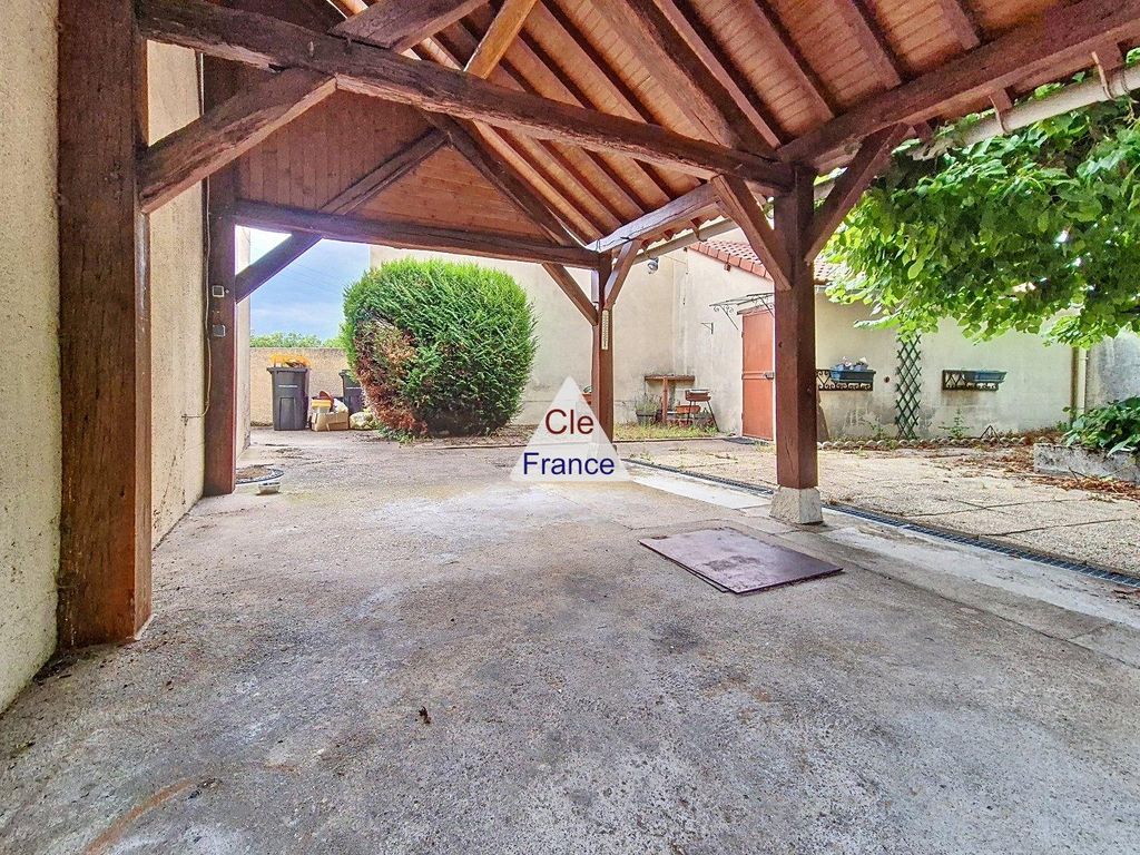 Property photo 3 of 15