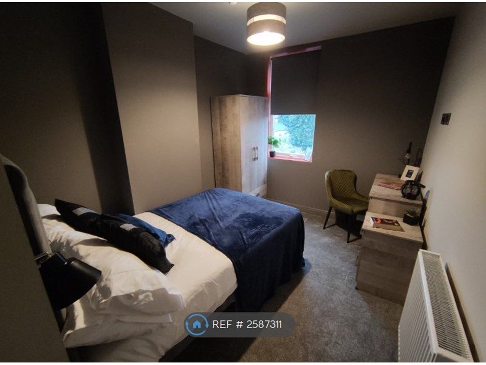 Property photo 1 of 4