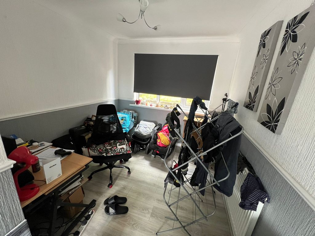 Property photo 3 of 11 Not Specified